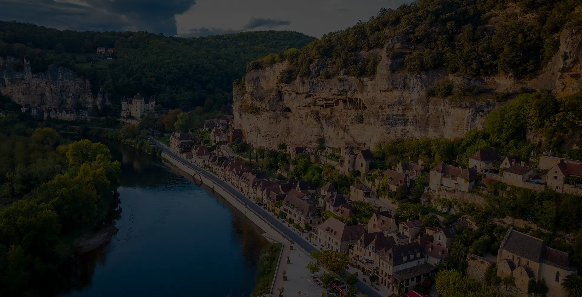 Exploration au cœur du Périgord noir et de ses vallées millénaires
